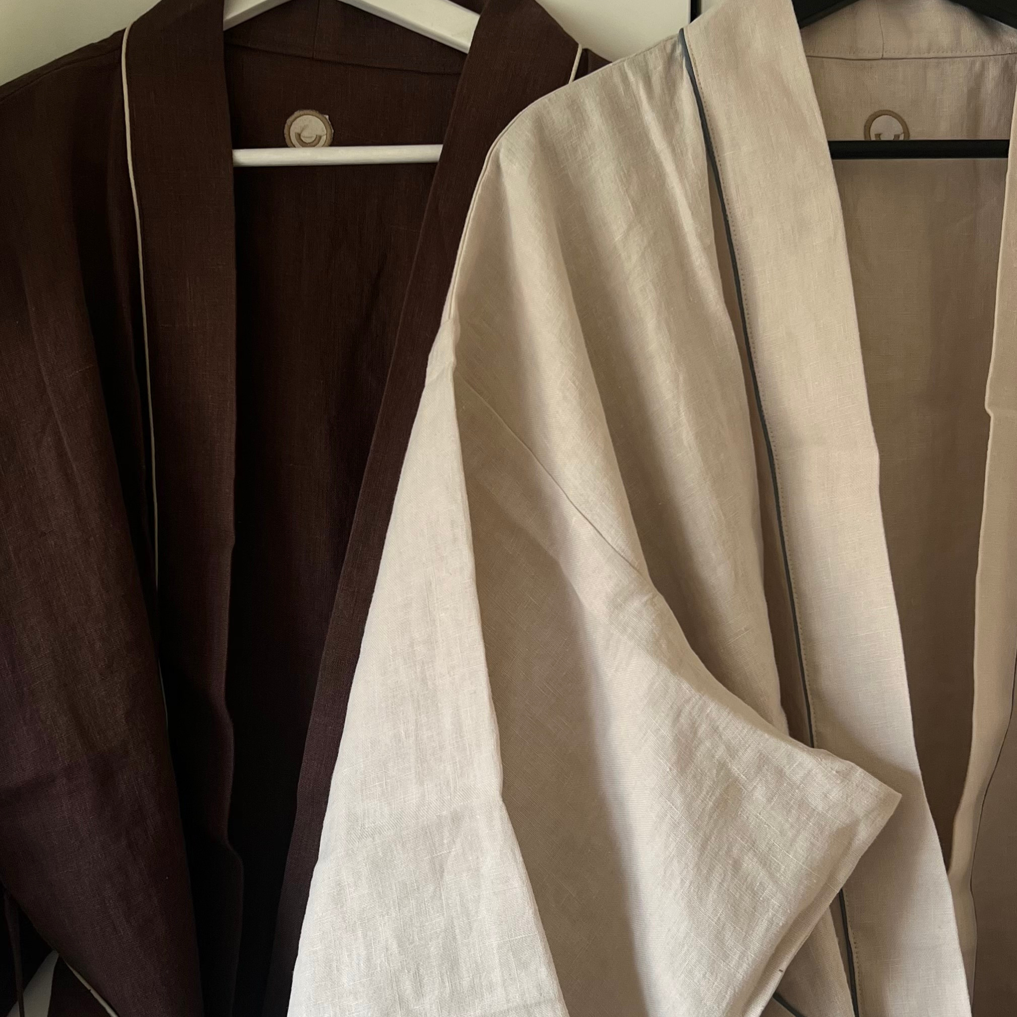 PRE-ORDER - THE LINEN KIMONO CHOCOLATE