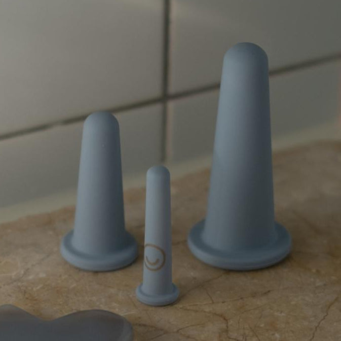 FEATHER FACE CUPS - DUSTY BLUE
